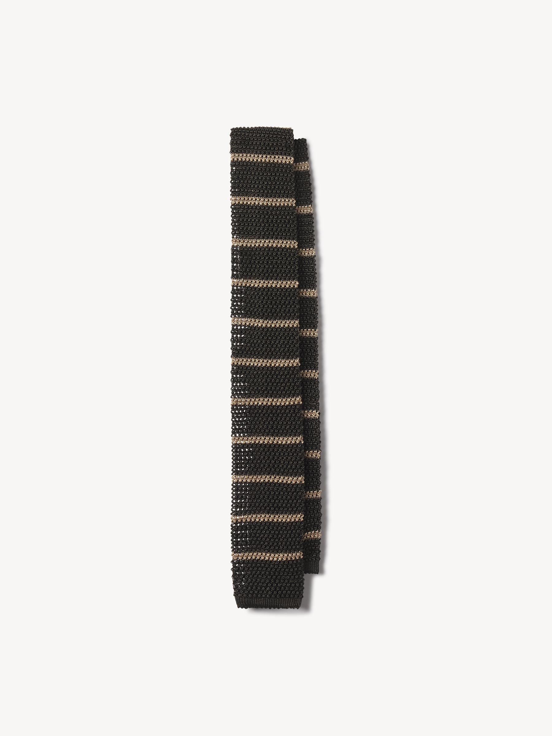gold/caviar stripe
